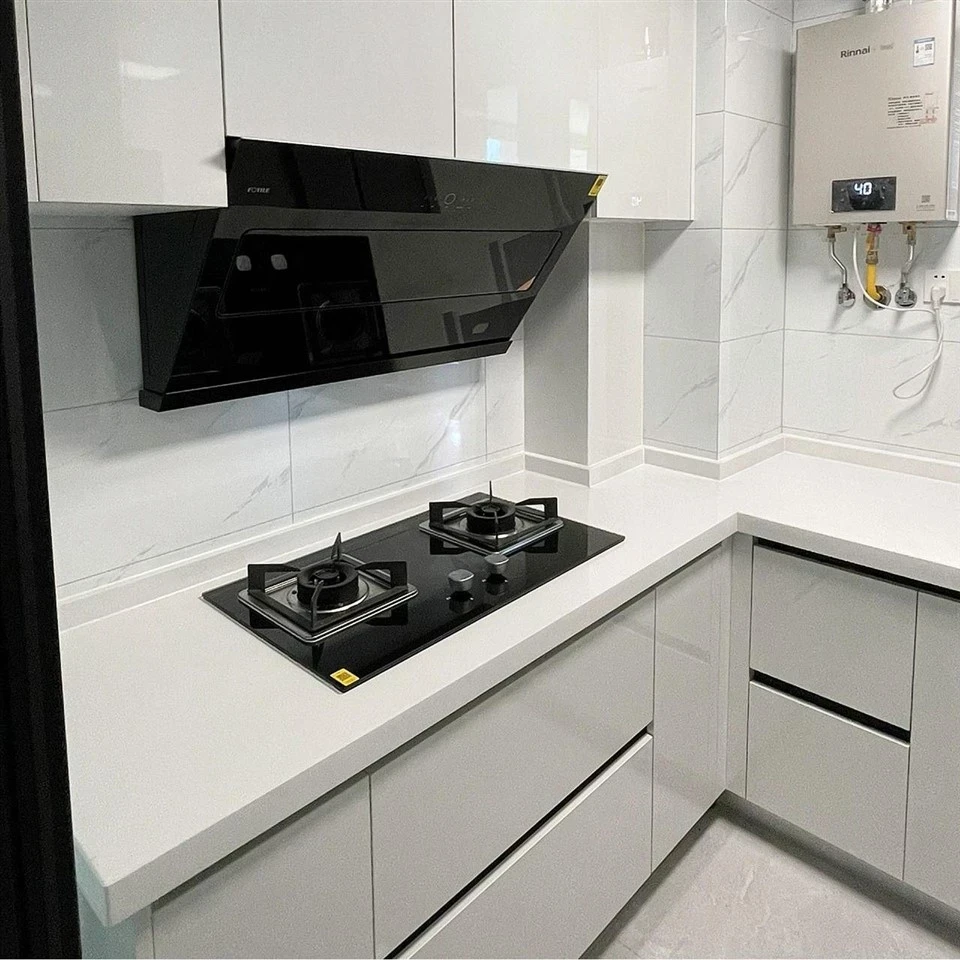 Kitchen cabinet layout showing wall cupboards, base storage and worktops - White Cabinet Kitchen by SNEJ, image 2
