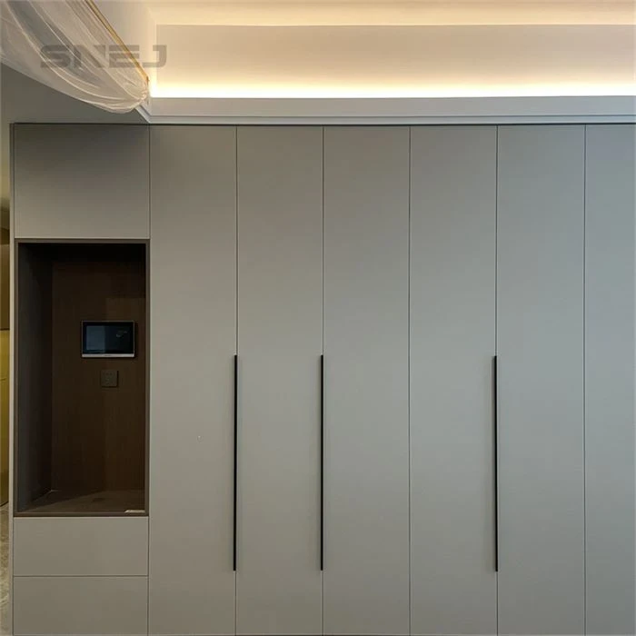 Full-height fitted wardrobe with aligned doors and slim handles - Tall Open Wardrobe by SNEJ, image 2