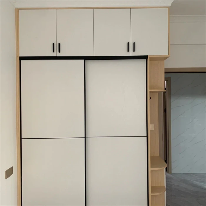 Sliding wardrobe panels with horizontal trim lines - Standard Sliding Wardrobe Doors by SNEJ, image 3