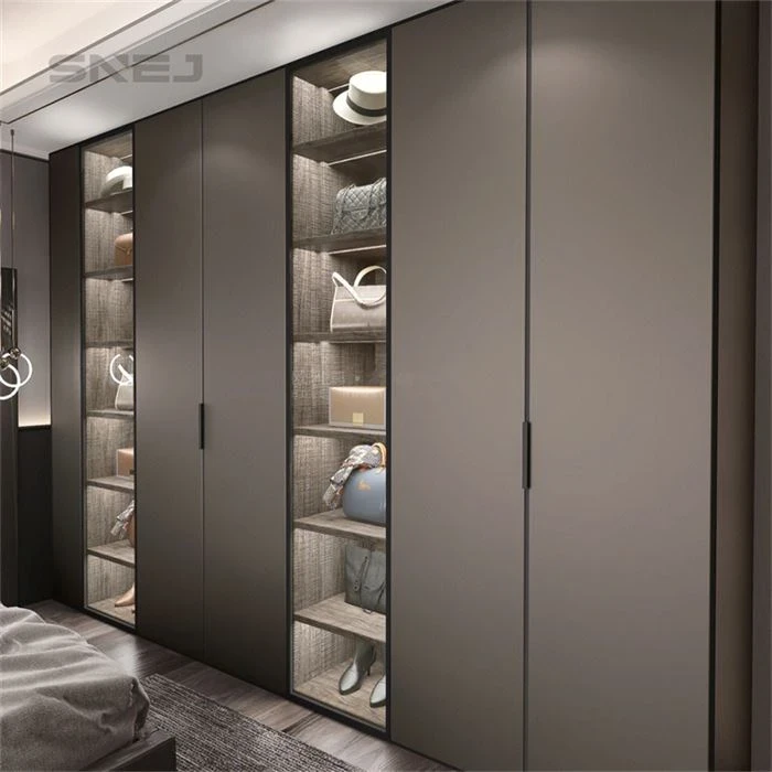 Fitted wardrobe combining closed cupboards with open storage - Open Clothes Cupboard by SNEJ, image 3