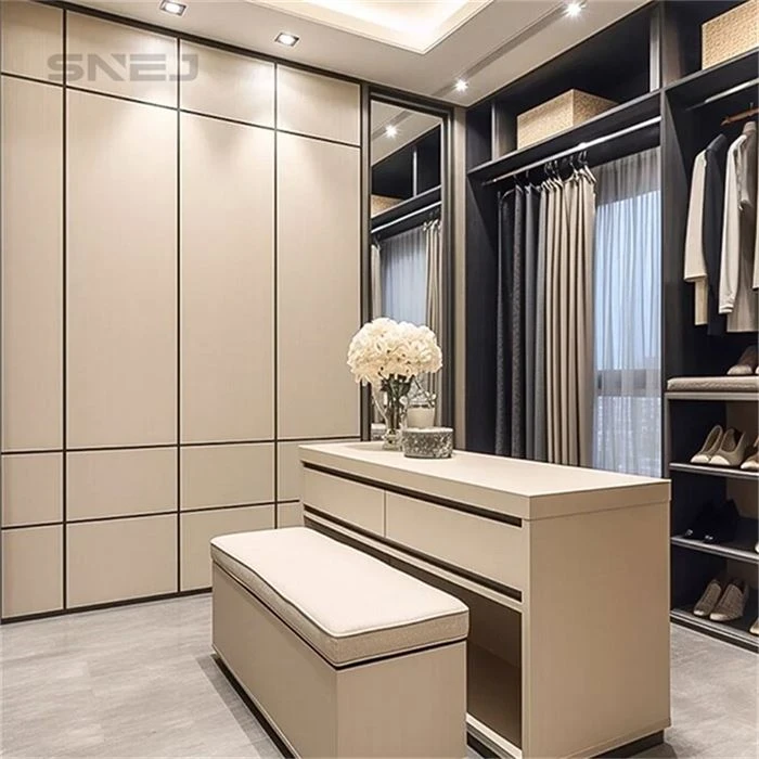 Walk-in wardrobe layout with hanging rails and shelving - Big Open Wardrobe by SNEJ, image 2