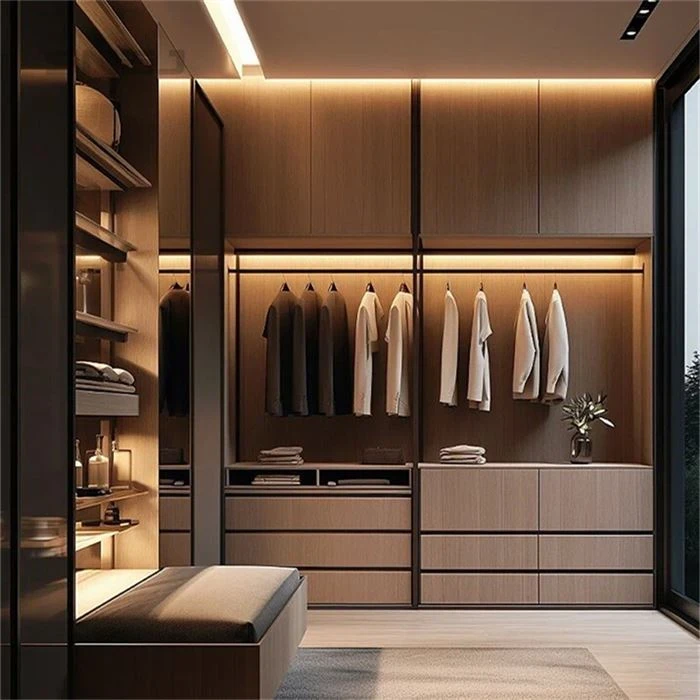 Fitted wardrobe combining closed cupboards with open storage - Open Closet Solutions by SNEJ, image 3