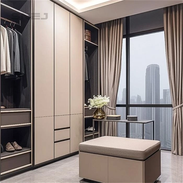 Modern Minimalist Big Open Wardrobe