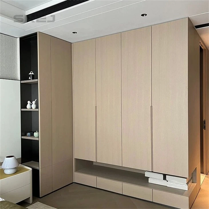 Corner Open Closet