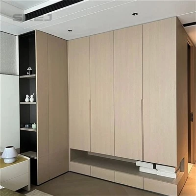 Corner Open Closet
